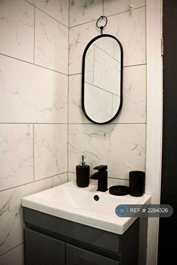 1 Bedroom Flat To Rent In Kingstanding Road, Birmingham, B44