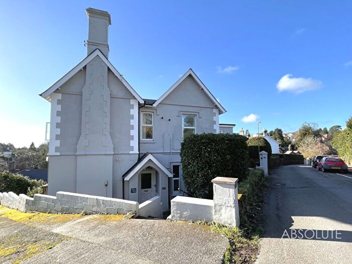 1 Bedroom Flat To Rent In St. Matthews Road, Torquay, TQ2