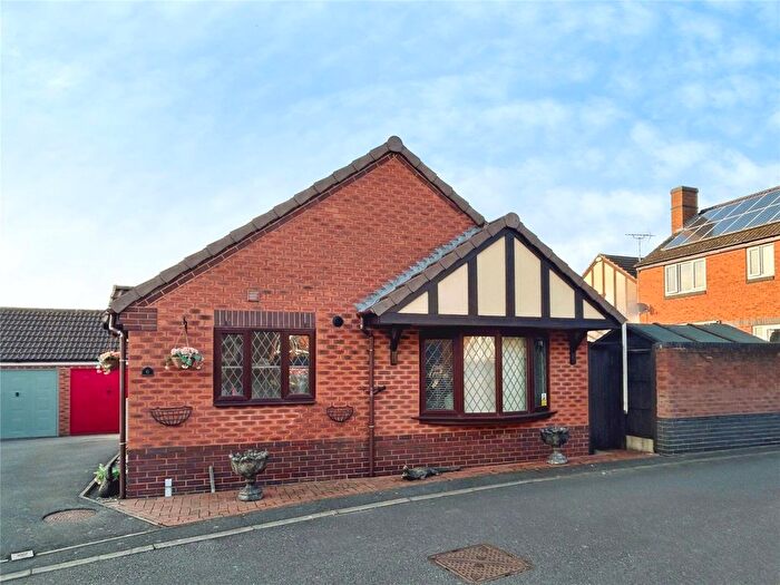 2 Bedroom Bungalow For Sale In Hillside Gardens, Church Gresley, Swadlincote, Derbyshire, DE11