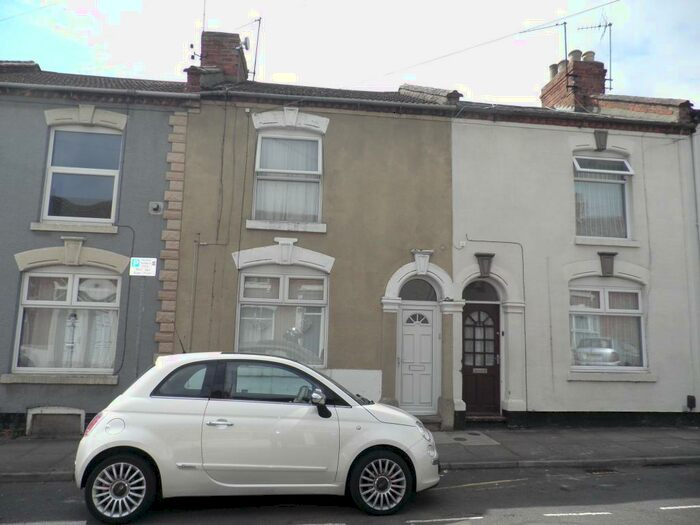 2 Bedroom Terraced House To Rent In Alcombe Road, Northampton, NN1