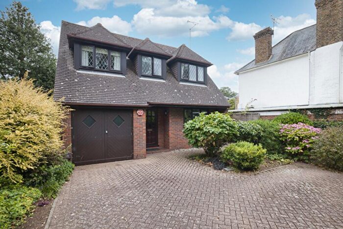 3 Bedroom Detached House For Sale In Callis Court Road, Broadstairs, Kent, CT10