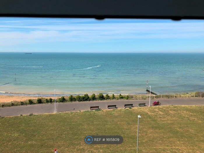 2 Bedroom Flat To Rent In Majestic Court, Cliftonville, Margate, CT9