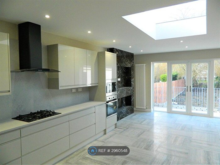 5 Bedroom Semi-Detached House To Rent In Twyford Road, Harrow, HA2