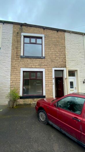 3 Bedroom Terraced House To Rent In Roseland Avenue, Brierfield, Lancashire, BB9