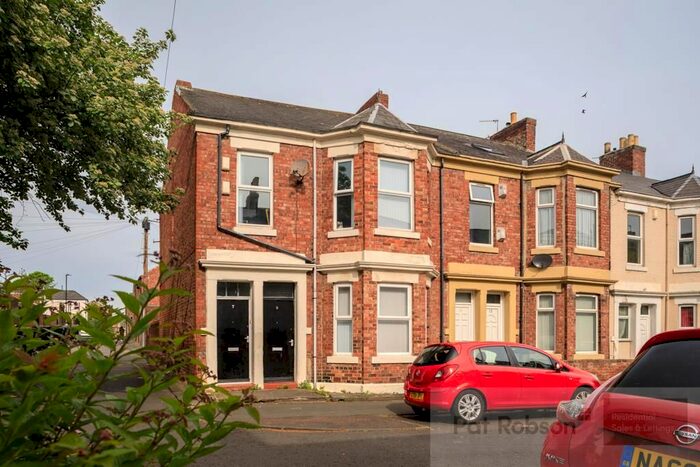 2 Bedroom Flat To Rent In Dilston Road, Arthurs Hill, Newcastle Upon Tyne, NE4