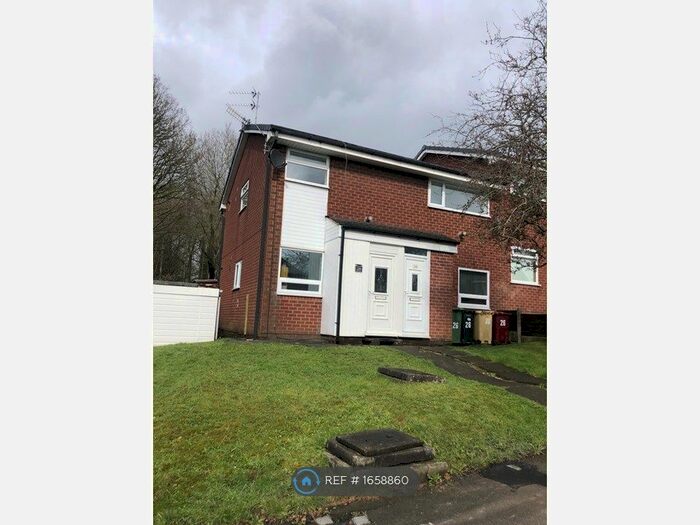 2 Bedroom Flat To Rent In Solent Drive, Bolton, BL3