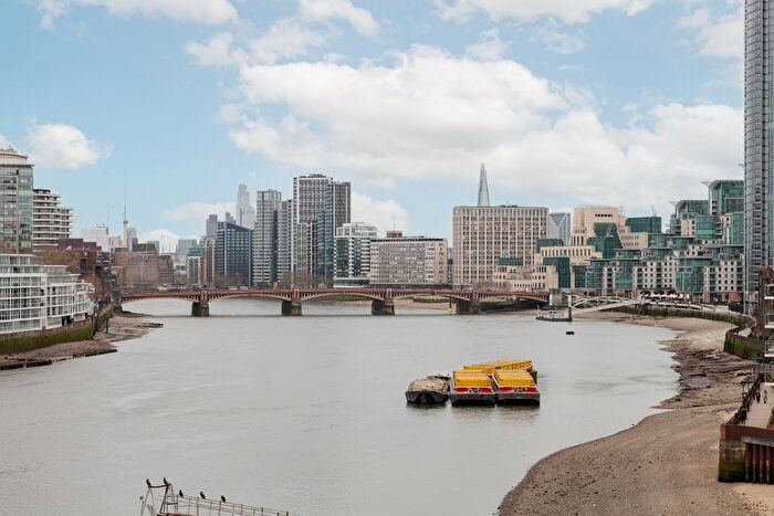 2 Bedroom Flat For Sale In Riverlight Quay, London, SW11