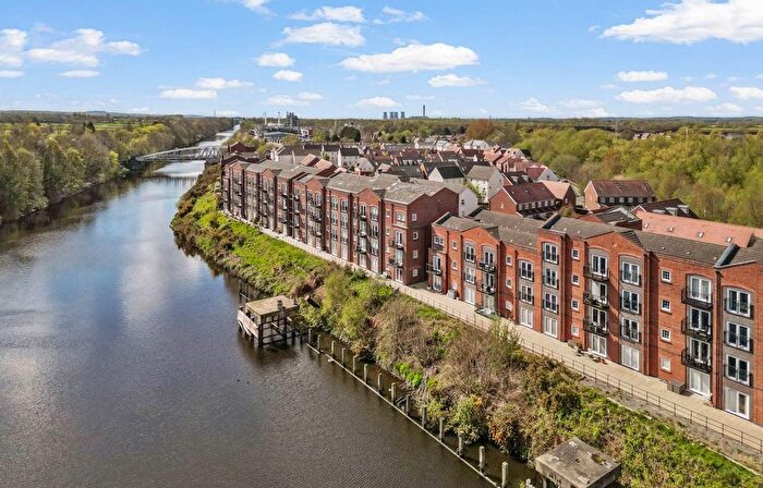 2 Bedroom Flat For Sale In Lulworth Place, Warrington, WA4