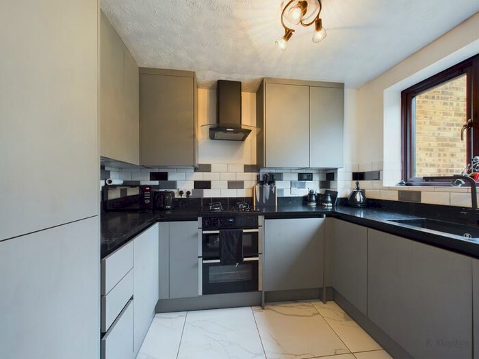 3 Bedroom Terraced House To Rent In Garratts Way, High Wycombe, Buckinghamshire, HP13