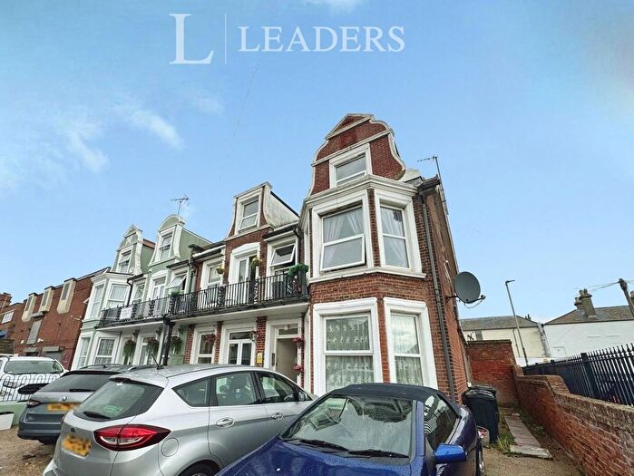 1 Bedroom Flat To Rent In Agate Road, Clacton-On-Sea, Essex, CO15