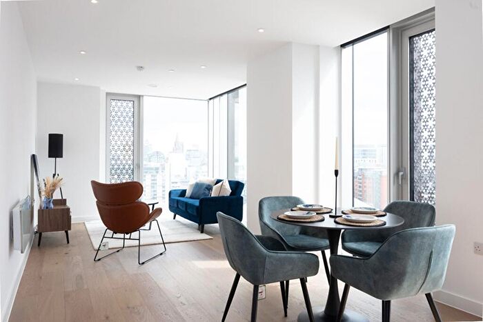 2 Bedroom Apartment To Rent In Viadux, Deansgate, M1