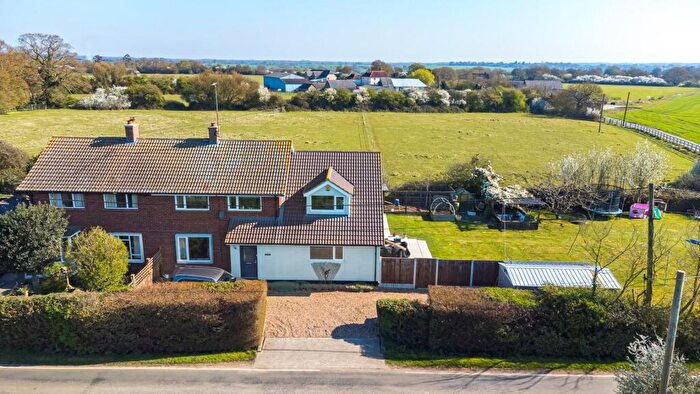 5 Bedroom Semi-Detached House For Sale In Ringtail Green, Ford End, Chelmsford, CM3