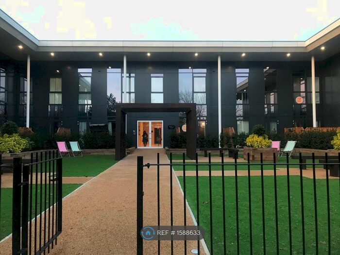 1 Bedroom Flat To Rent In St James House, Maidenhead, SL6