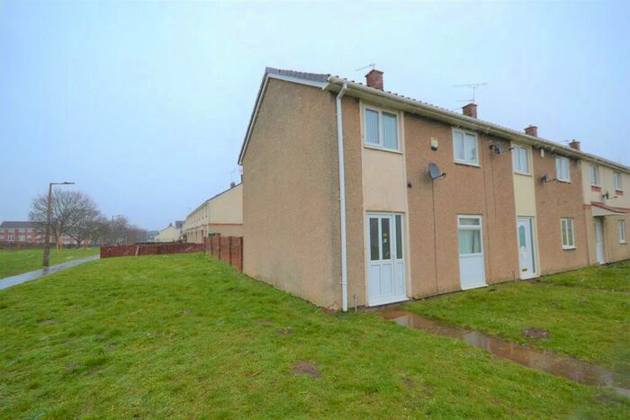 3 Bedroom Terraced House To Rent In Heathersett Way, Rossington, Doncaster, DN11