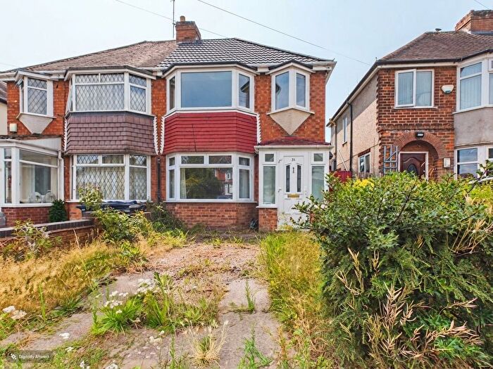 3 Bedroom Semi Detached House For Sale In Edgemond Avenue, Birmingham, B24