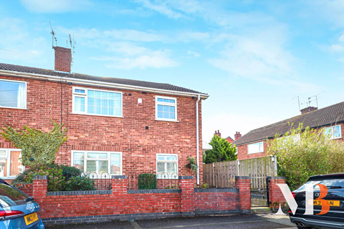 2 Bedroom Maisonette For Sale In Clarendon Street, Coventry, West Midlands, CV5