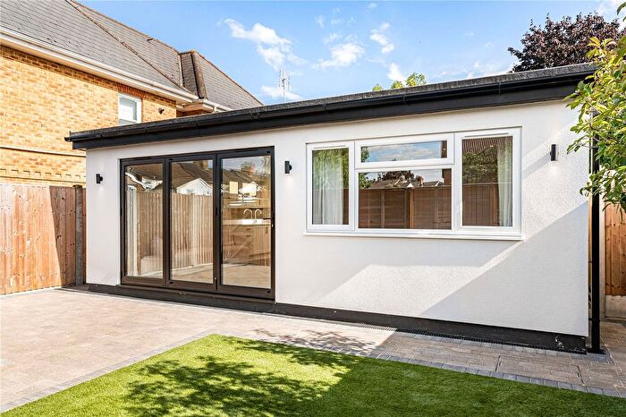 1 Bedroom Bungalow For Sale In Clarence Street, Egham, Surrey, TW20