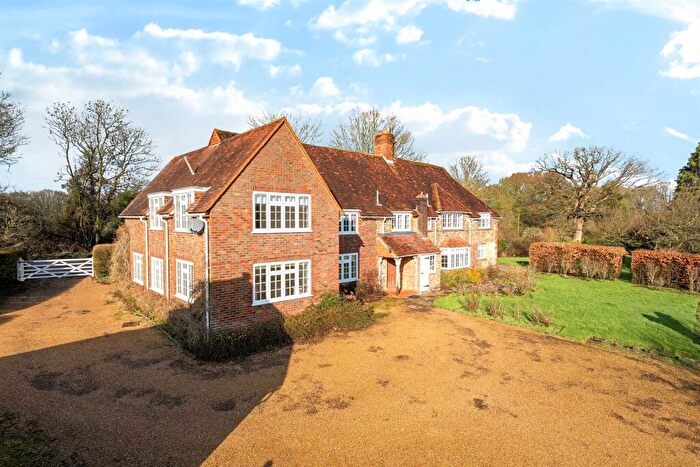 4 Bedroom Detached House To Rent In Kirdford, Billingshurst, RH14