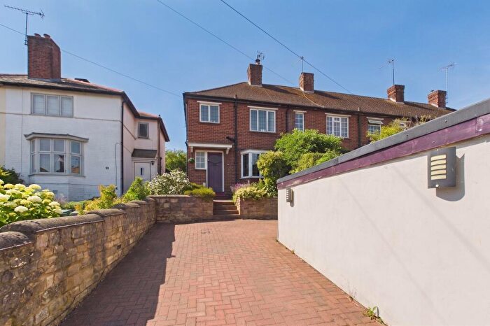 3 Bedroom End Of Terrace House For Sale In St. Peters Road, Brackley, NN13