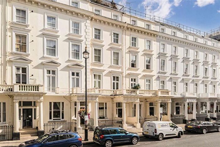 Studio For Sale In Belgrave Road, London, SW1V