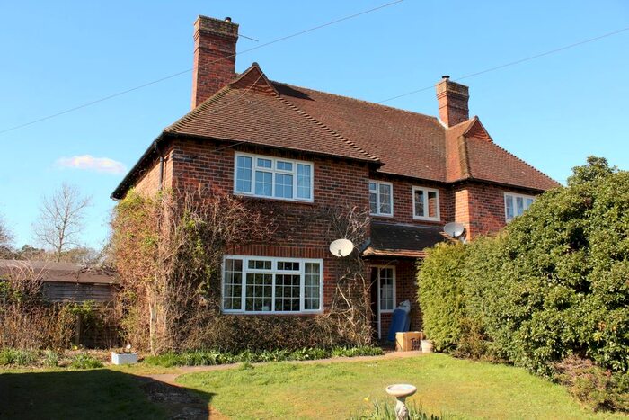 3 Bedroom Semi-Detached House To Rent In Hambledon Road, Hambledon, GU8