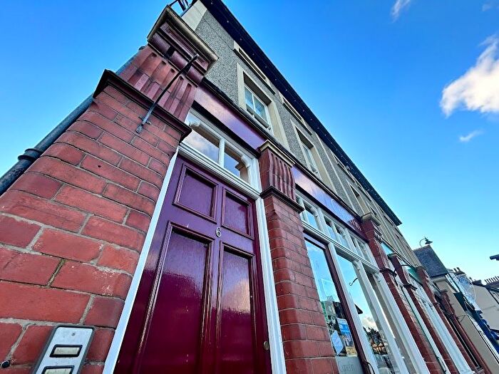 2 Bedroom Flat To Rent In Bank Buildings, Penmaenmawr, LL34