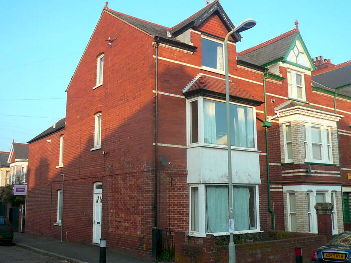 3 Bedroom Apartment To Rent In Monks Road, Exeter, EX4