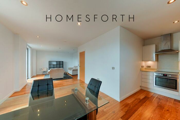 2 Bedroom Apartment To Rent In Crondall Street, Hoxton, N1