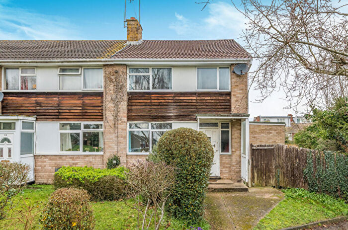 3 Bedroom End Of Terrace House For Sale In Great Hill Crescent, Maidenhead, SL6