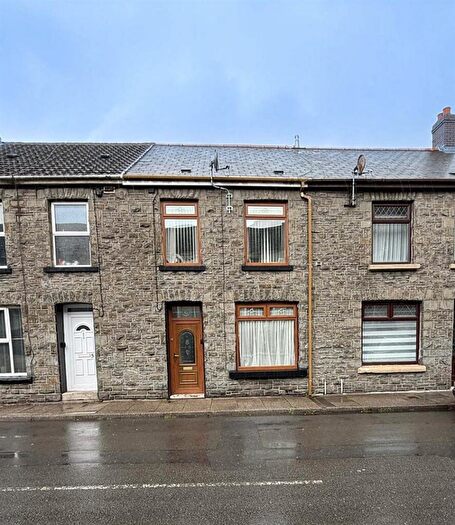 3 Bedroom Terraced House For Sale In Wyndham Crescent, Aberdare, CF44