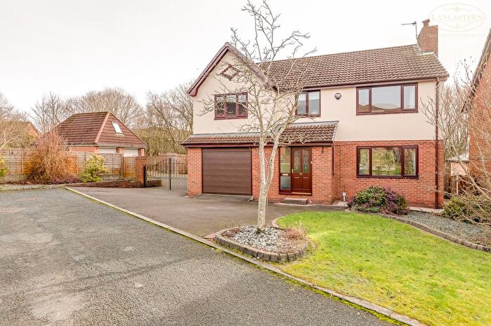 5 Bedroom Detached House For Sale In Vale Coppice, Horwich, Bolton, BL6