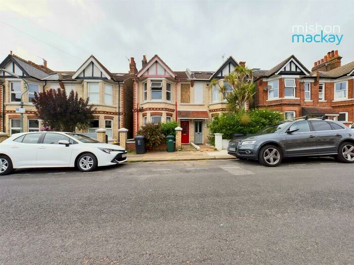 3 Bedroom House To Rent In Leighton Road, Hove, BN3