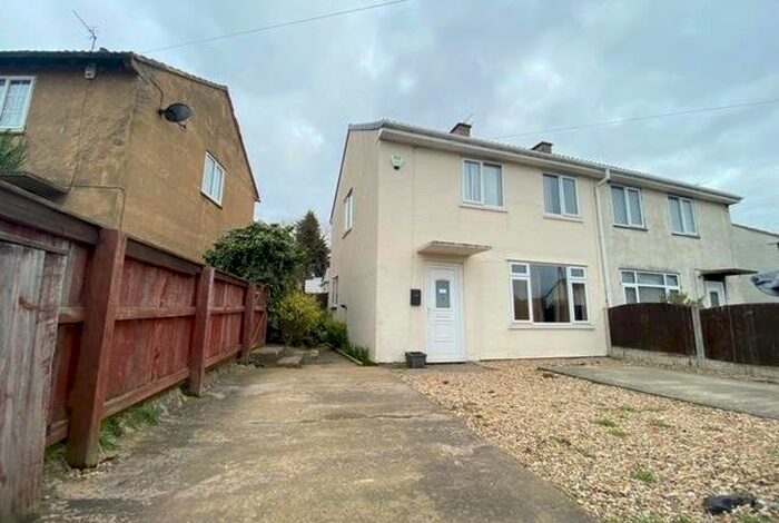 3 Bedroom Property To Rent In Edinburgh Avenue, Bolton-Upon-Dearne, Rotherham, S63