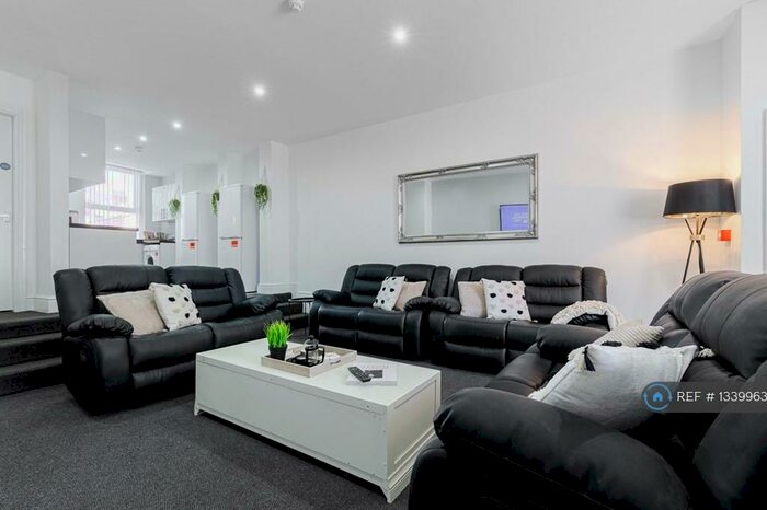 8 Bedroom Terraced House To Rent In Kensington, Liverpool, L7