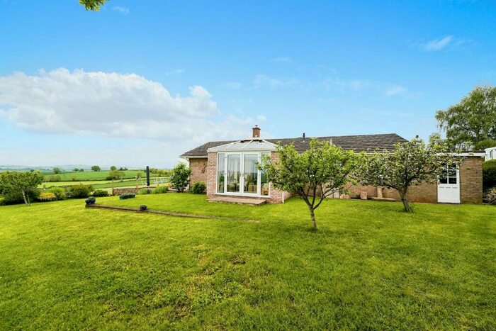 3 Bedroom Detached Bungalow For Sale In Mount Way, St. Weonards, Hereford, HR2