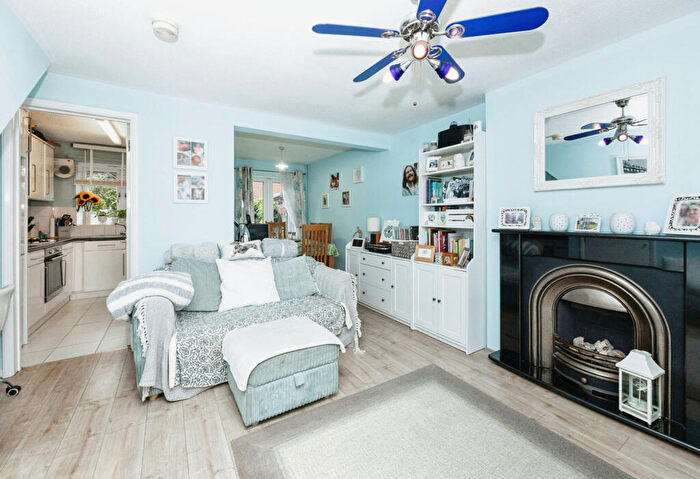 3 Bedroom Terraced House For Sale In Ashdown Field, Shalmsford Street, Canterbury, Kent, CT4