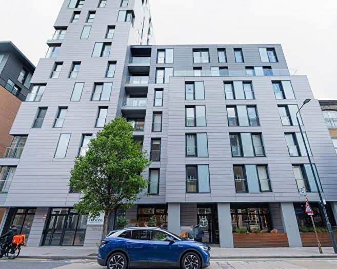 2 Bedroom Apartment To Rent In Dock Street, London, E1