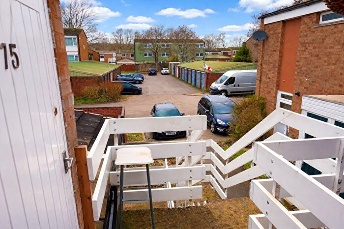 1 Bedroom Flat For Sale In Woodmans Rise, Droitwich, WR9