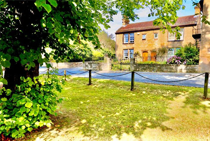 2 Bedroom Semi-Detached House For Sale In Castle Hill Fold, Hickleton, Doncaster, South Yorkshire, DN5