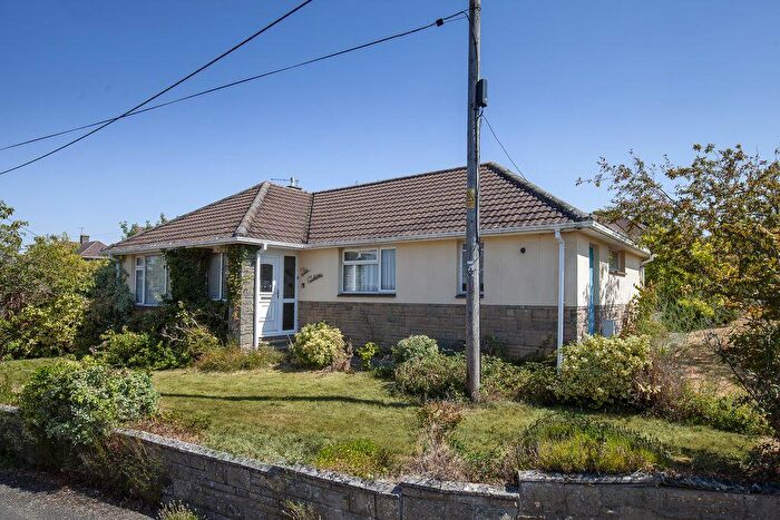 2 Bedroom Detached Bungalow For Sale In Upland Close, Sturminster Newton, DT10