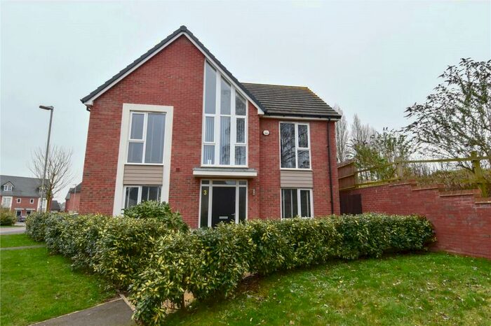 4 Bedroom Detached House To Rent In Malow Close, Cofton Hackett, Birmingham, Worcestershire, B45