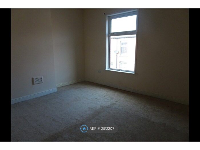 2 Bedroom Terraced House To Rent In Bonsall Street, Blackburn, BB2