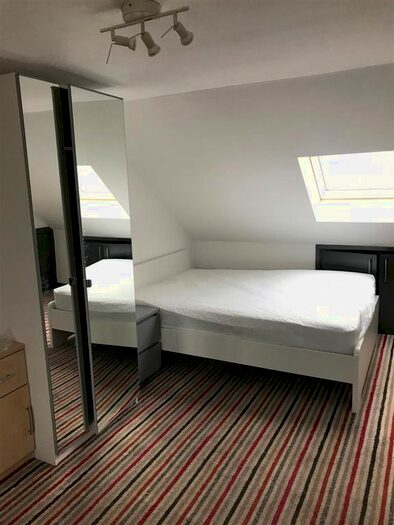 1 Bedroom Property To Rent In Wentworth Crescent, Hayes, UB3