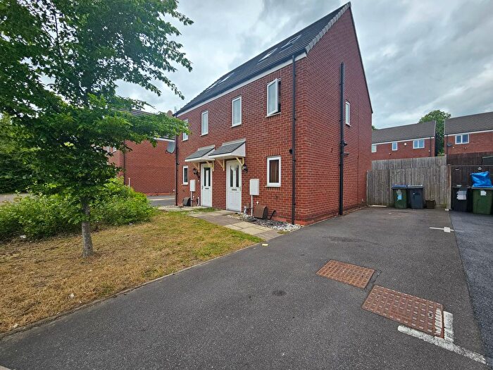 3 Bedroom Property To Rent In Chestnut Street, Walsall, WS5