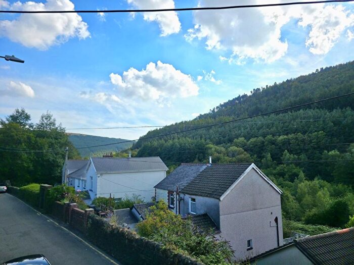 3 Bedroom Terraced House To Rent In Castle Street, Abertillery, NP13