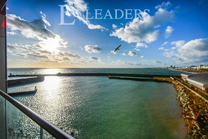 2 Bedroom Flat To Rent In The Boardwalk, Brighton, BN2