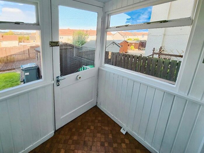 3 Bedroom Flat To Rent In Leven Road, Leven, Fife, KY8