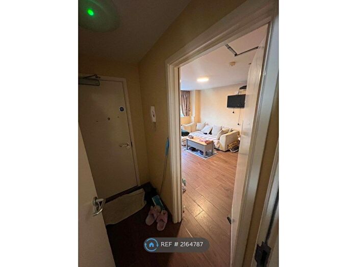 1 Bedroom Flat To Rent In Daniel House, Liverpool, L20