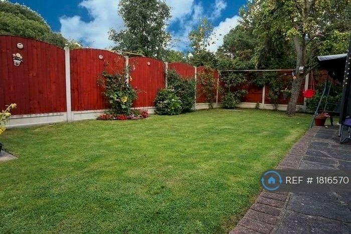 3 Bedroom Terraced House To Rent In Byron Way, Romford, RM3