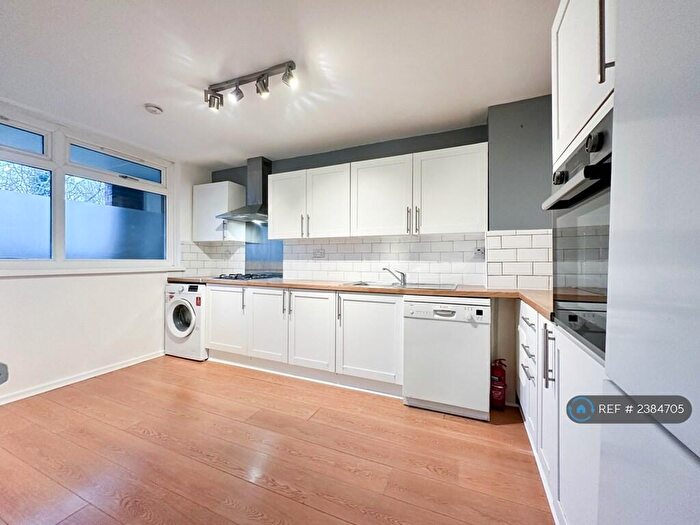 2 Bedroom Flat To Rent In St. John's Way, London, N19